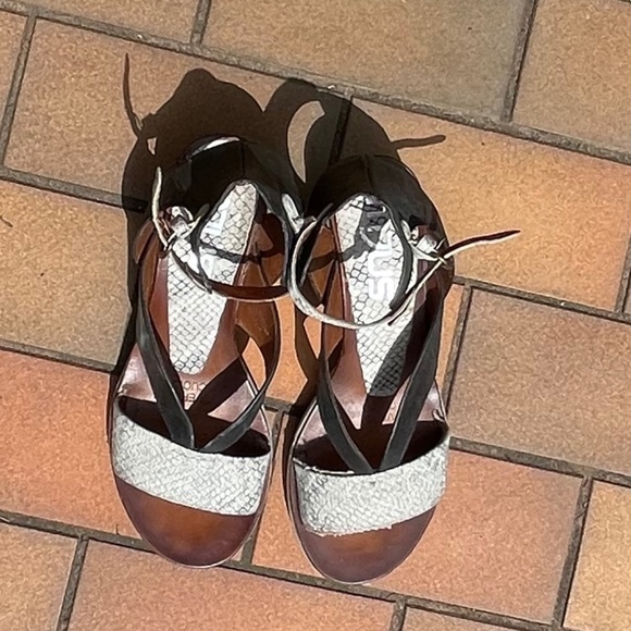 MJUS elegant sandals - Picture 2 of 4